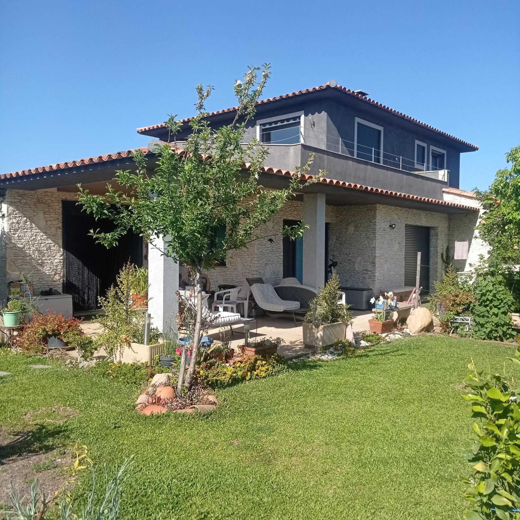 Chez J, Appartement A L'Etage, T3 Lecci Exterior photo